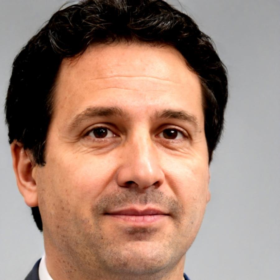 Carlos Martínez